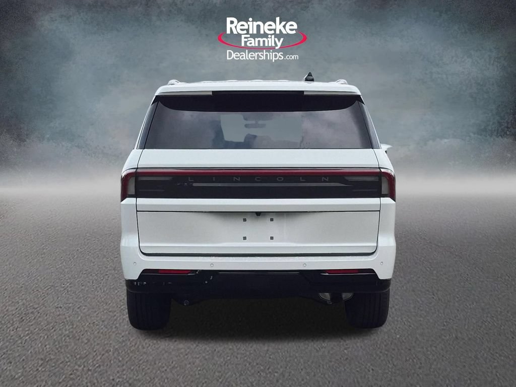 New 2027 Lincoln Navigator Reserve w/ Jet Appearance Package AWD/4WD image 6