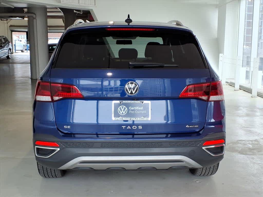 Certified 2022 Volkswagen Taos SE AWD/4WD image 5