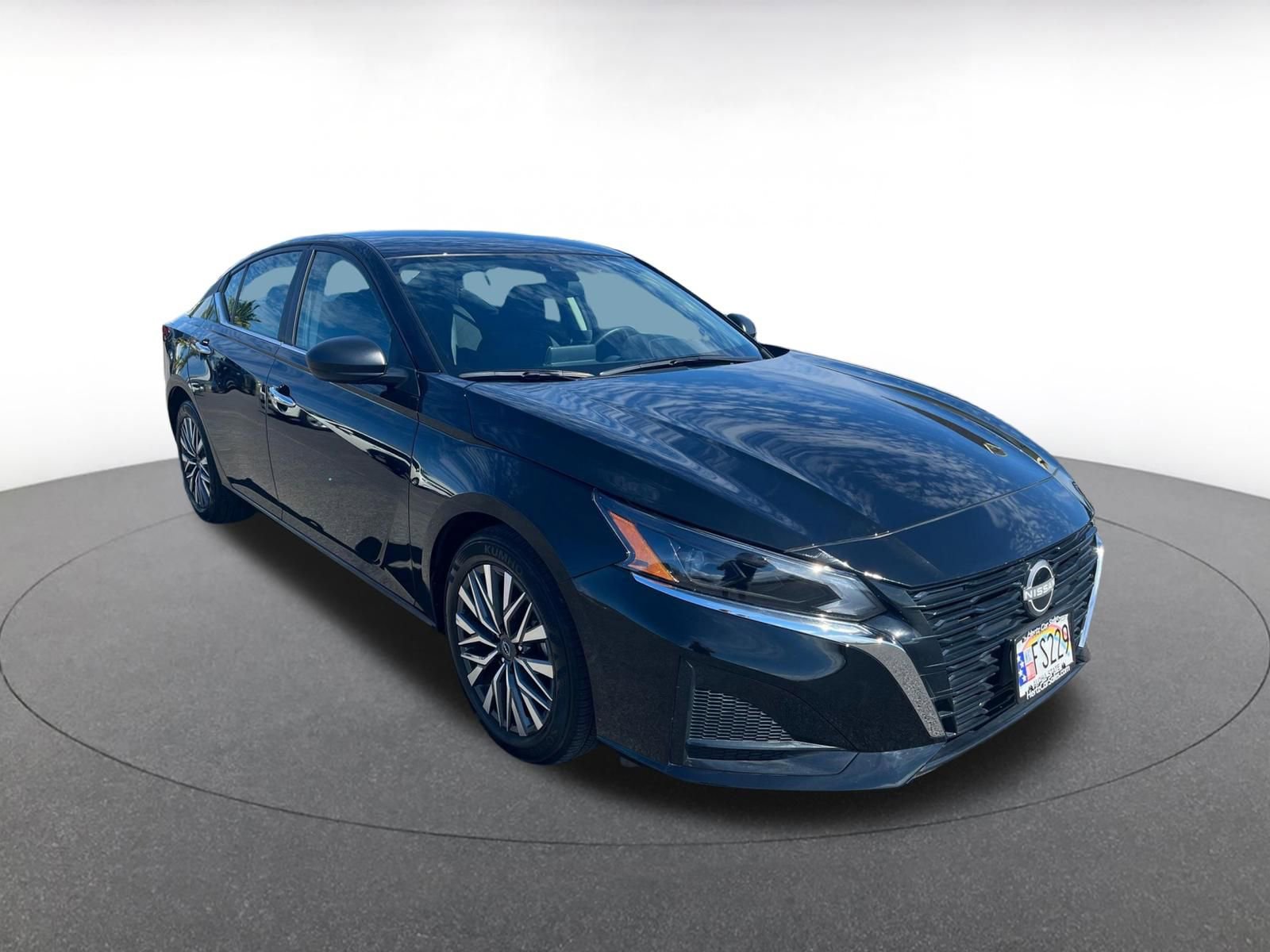 Used 2025 Nissan Altima 2.5 SV