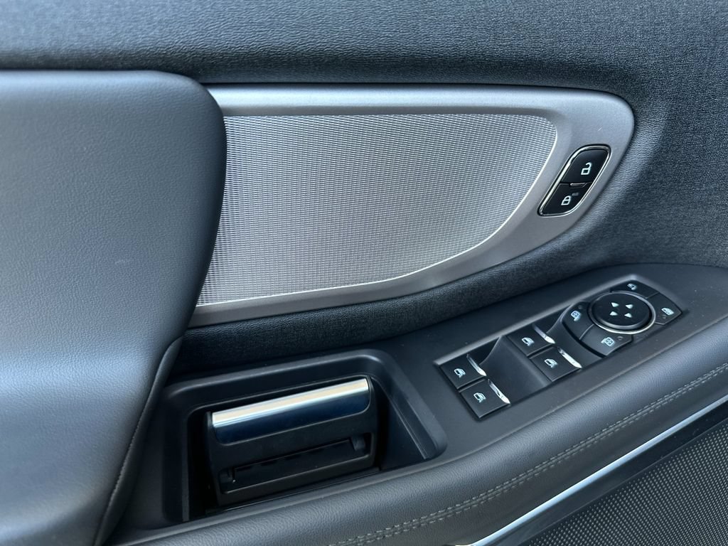 Used 2026 Ford Expedition Max Active RWD image 10