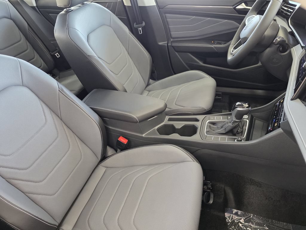 New 2026 Volkswagen Jetta SEL FWD image 12