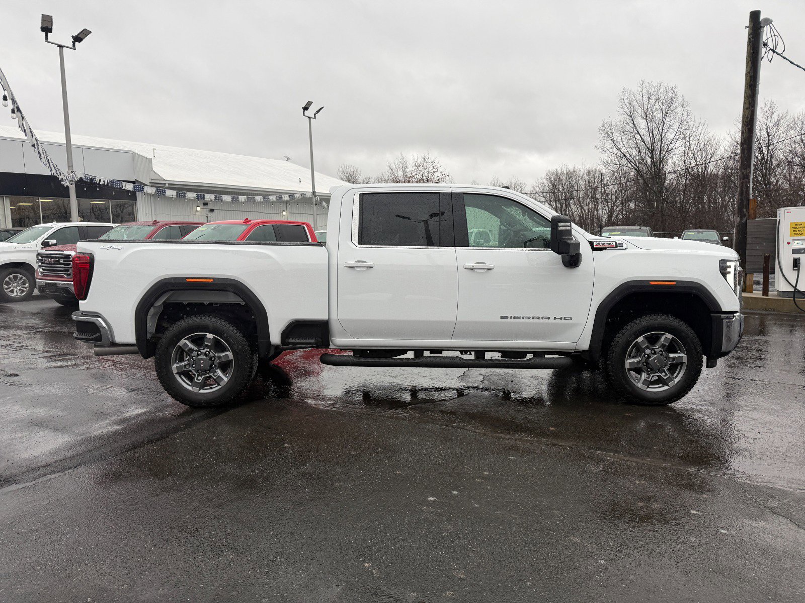 New 2026 GMC Sierra 3500 SLE w/ SLE Value Package image 6