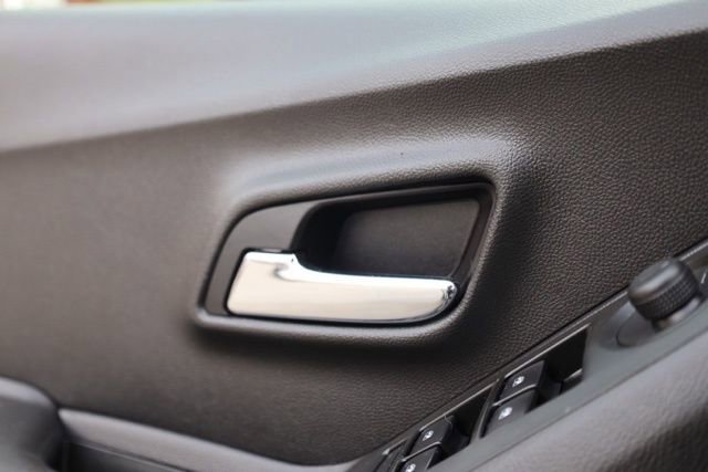 Used 2018 Chevrolet Trax LS image 17
