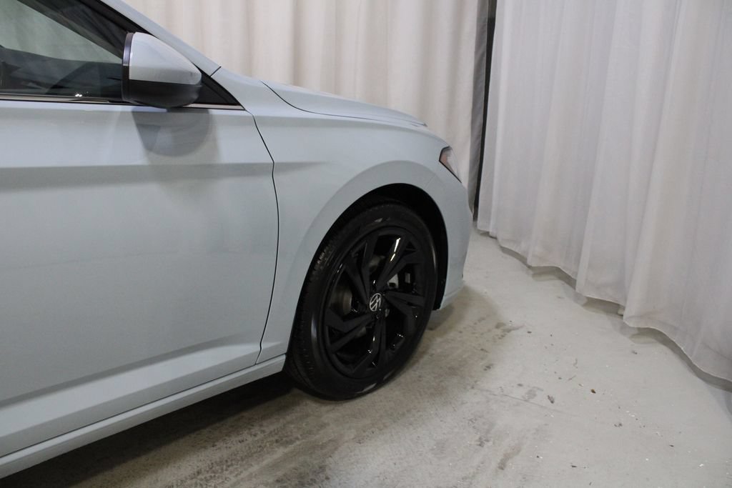 New 2027 Volkswagen Jetta SE FWD image 28
