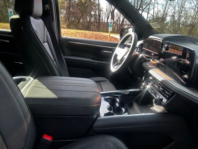 New 2026 Chevrolet Suburban High Country image 20