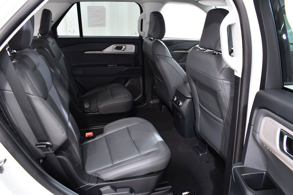 New 2026 Ford Explorer Active w/ Active Comfort Package image 19