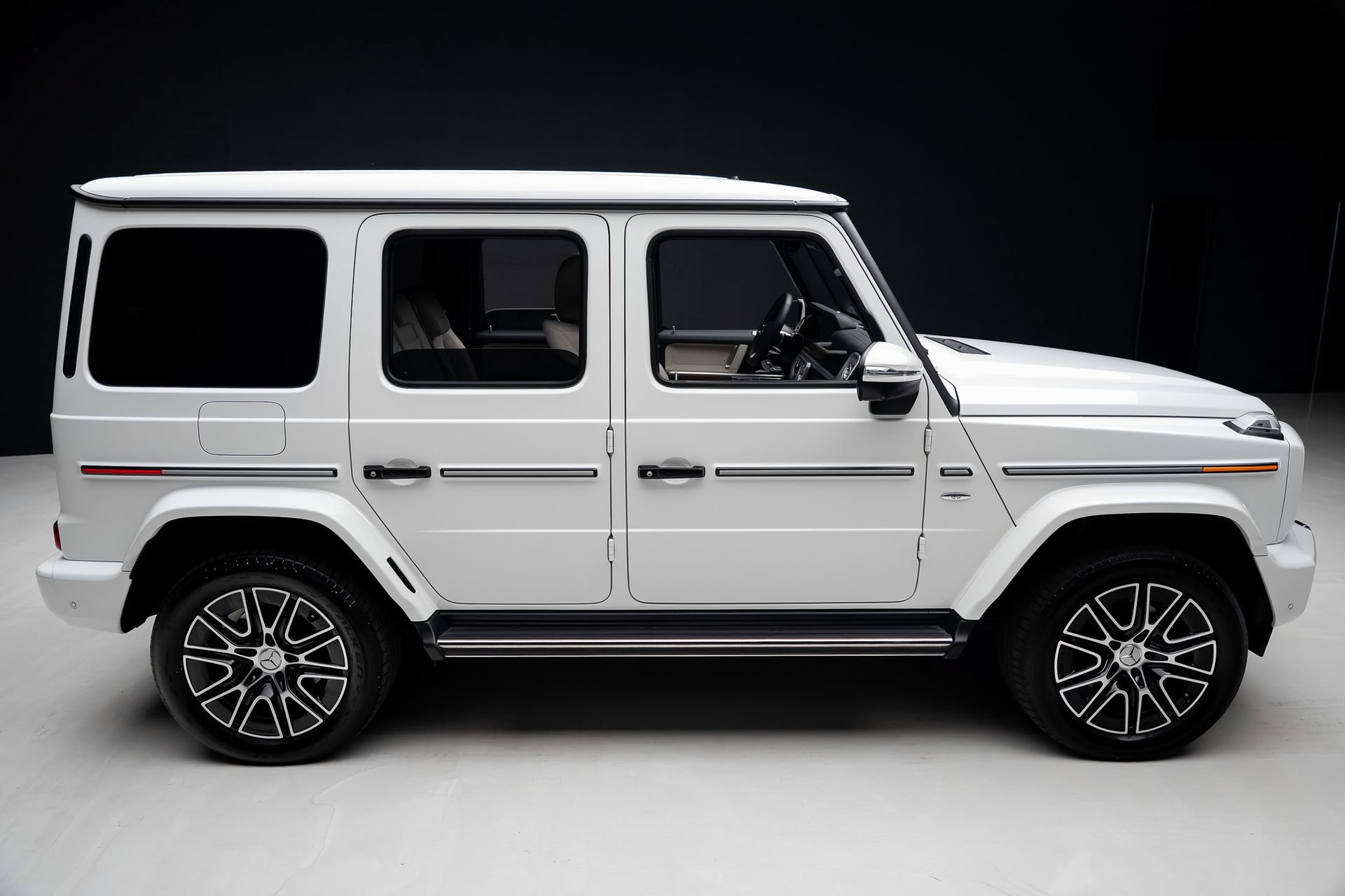 Used 2025 Mercedes-Benz G 580 w/ EQ Technology image 34