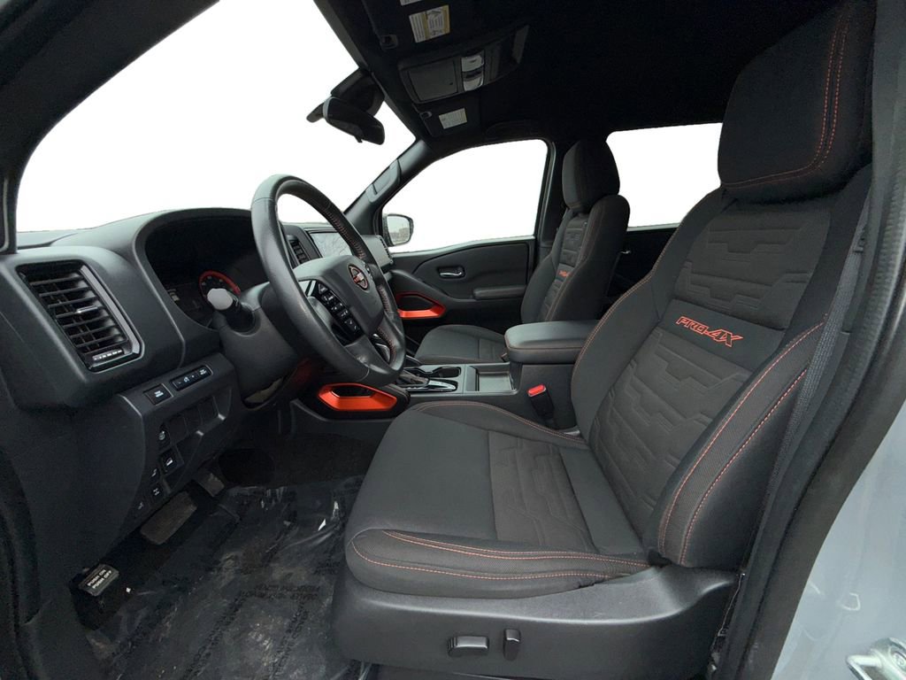 Used 2023 Nissan Frontier PRO-4X w/ Technology Package image 9