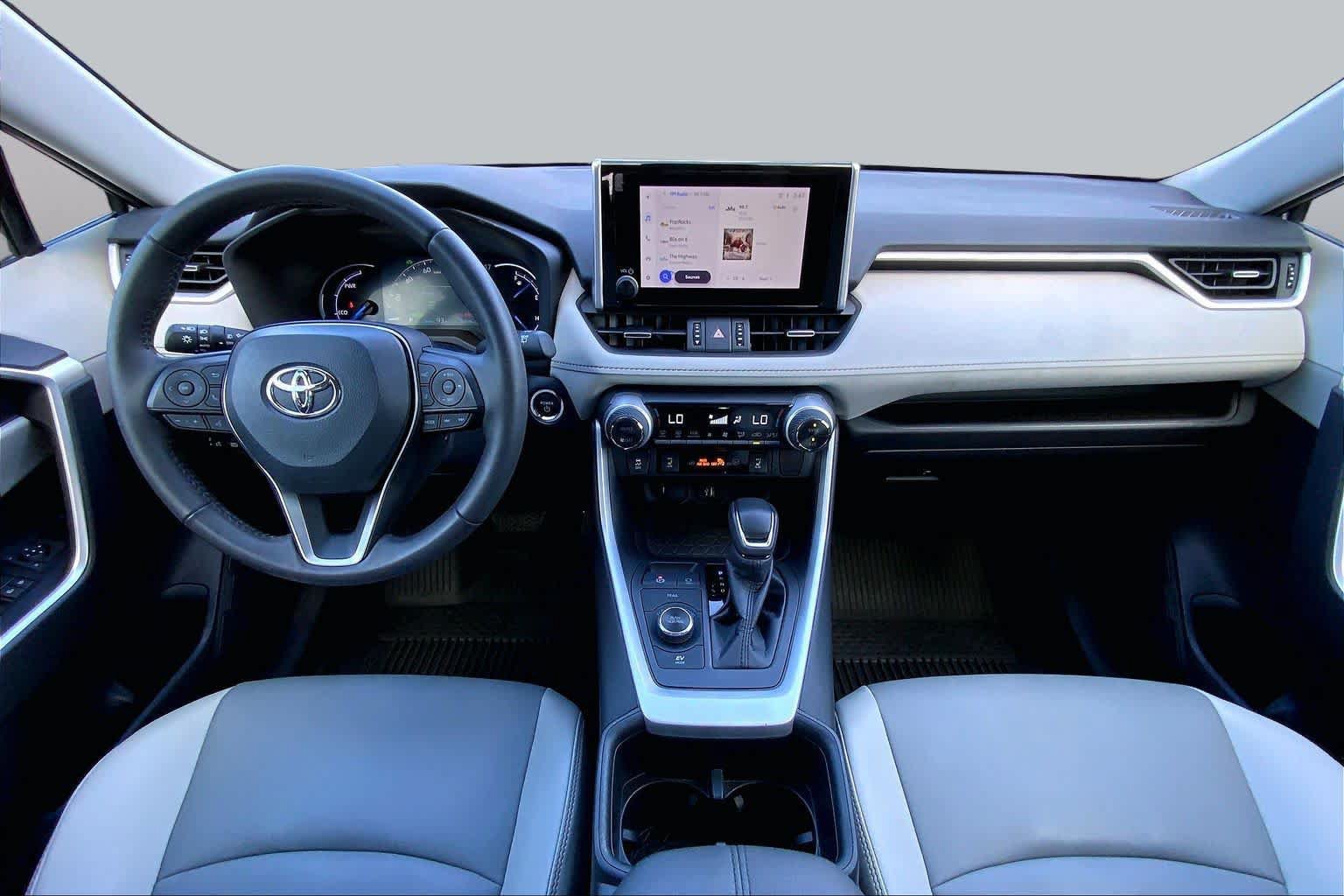 Used 2024 Toyota RAV4 XLE Premium w/ Weather Package AWD/4WD image 16