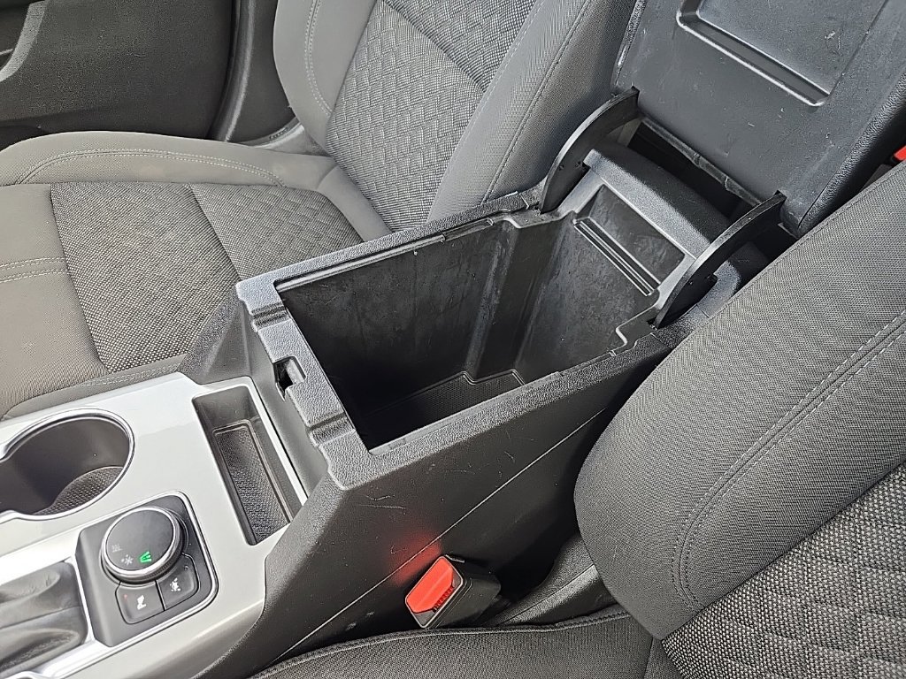 Used 2022 Chevrolet Blazer LT FWD image 30