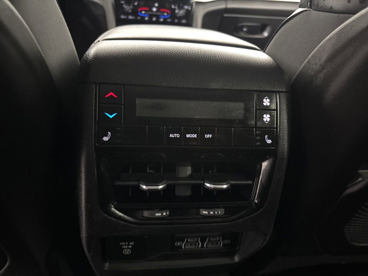 Used 2022 Jeep Grand Cherokee L Limited image 25