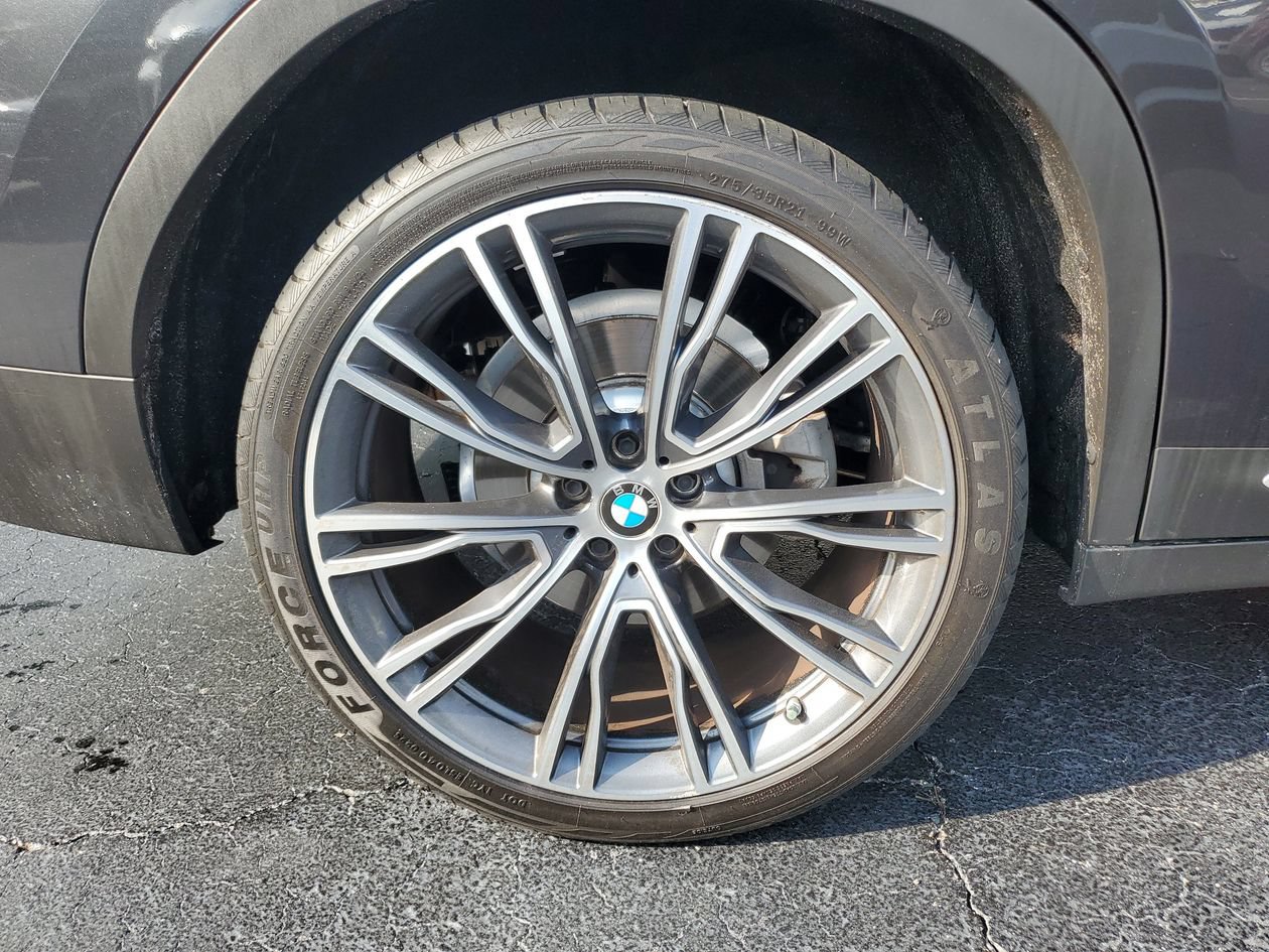 Used 2024 BMW X4 xDrive30i w/ Premium Package AWD/4WD image 5