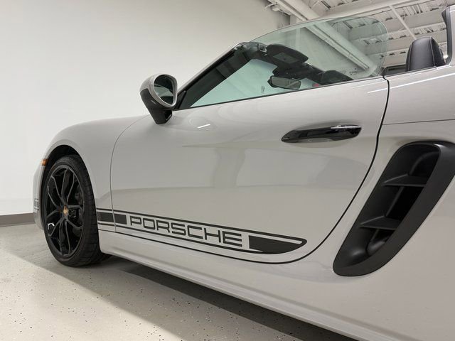 Certified 2024 Porsche 718 Boxster image 20