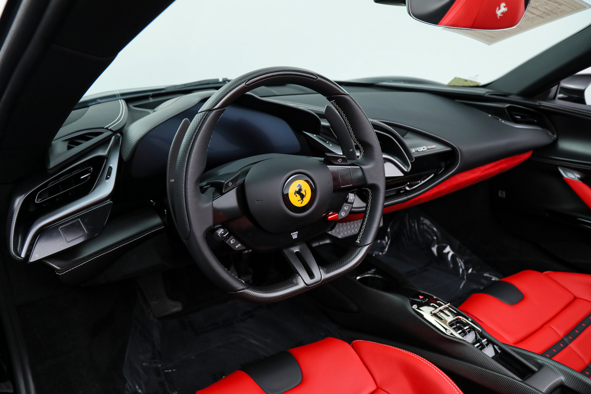 Certified 2022 Ferrari SF90 Spider AWD/4WD image 4