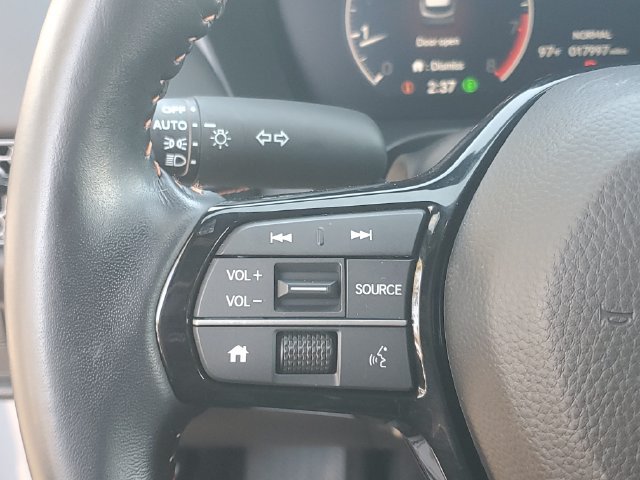 Used 2025 Honda HR-V Sport image 21