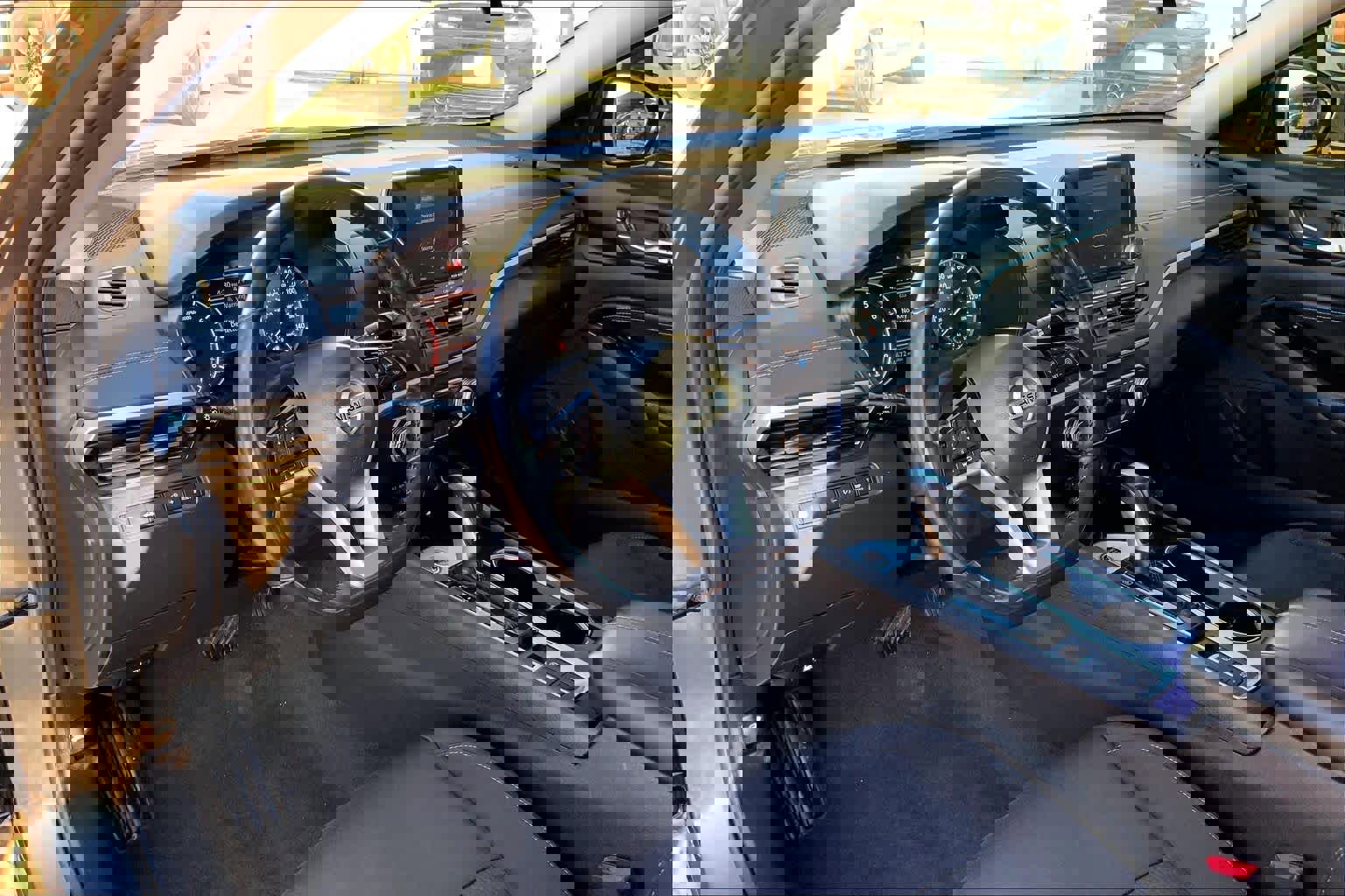 Used 2022 Nissan Altima 2.5 SV w/ SV Premium Package image 18