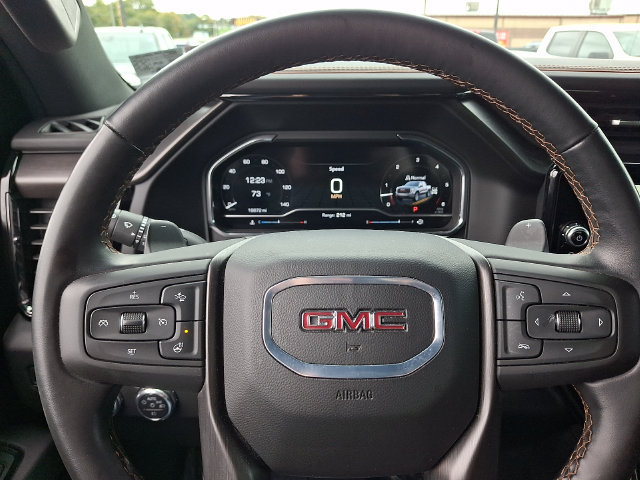 Used 2025 GMC Sierra 1500 AT4 w/ AT4 Premium Package AWD/4WD image 20