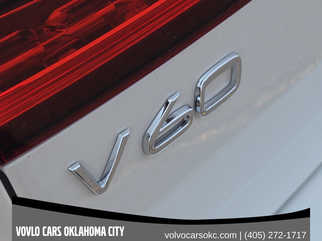 Certified 2026 Volvo V60 B5 Cross Country Plus w/ Climate Package AWD/4WD image 12