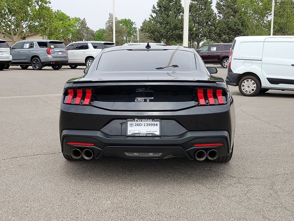 Used 2024 Ford Mustang GT RWD image 9