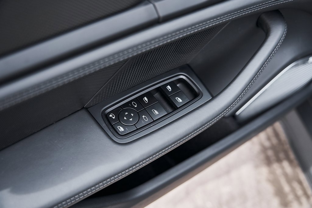 Used 2026 Porsche Taycan Turbo S image 40