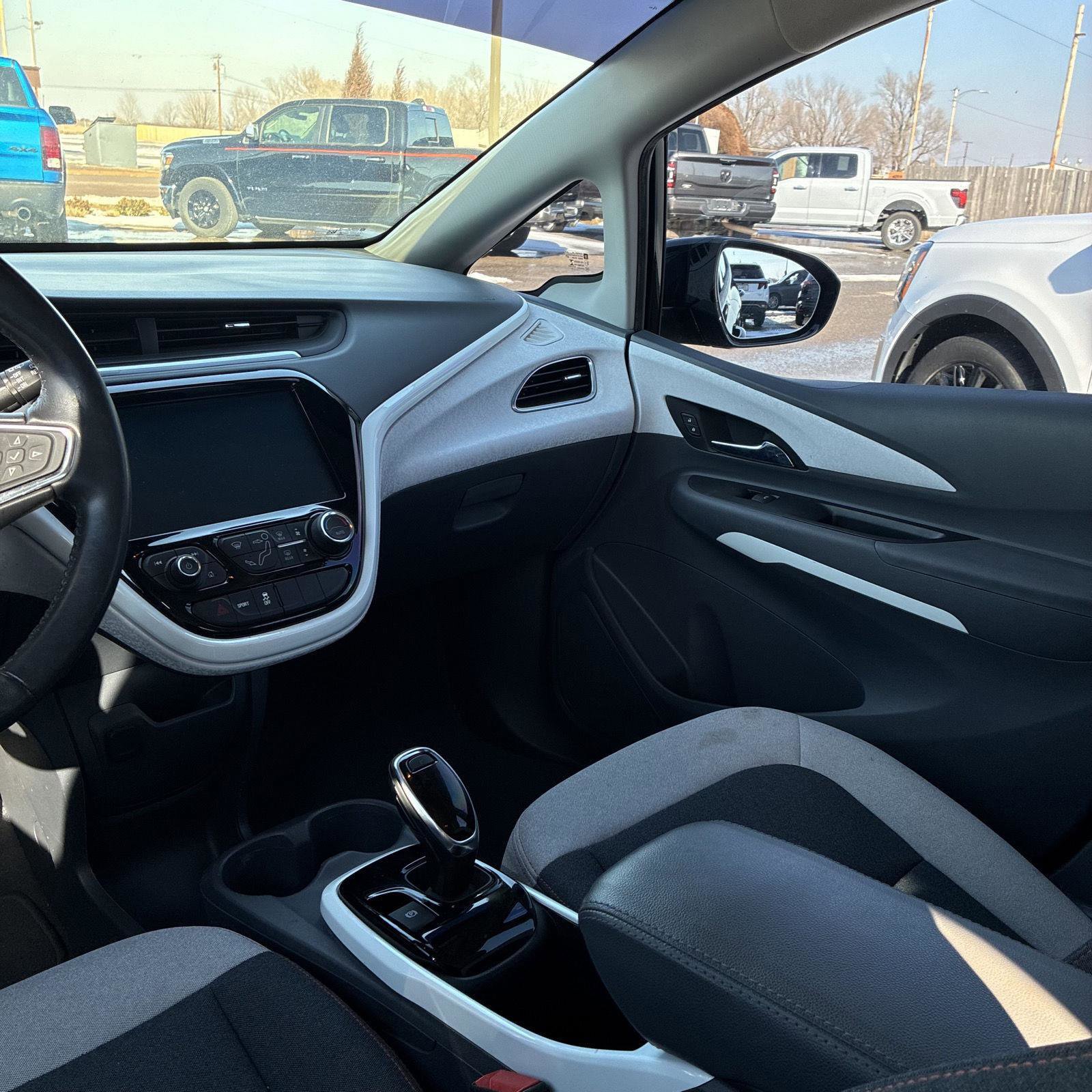 Used 2021 Chevrolet Bolt LT image 11