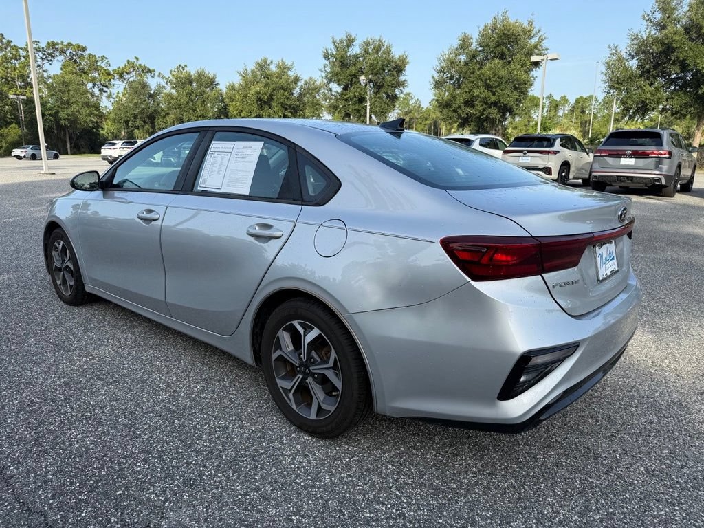 Used 2020 Kia Forte LXS FWD image 12