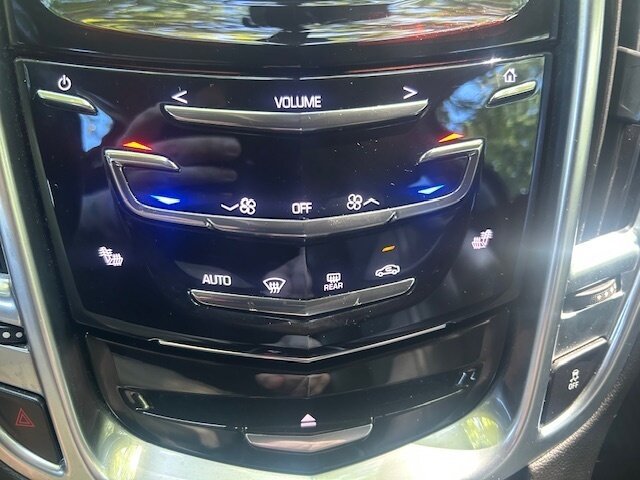 Used 2016 Cadillac SRX Luxury w/ Driver Awareness Package FWD image 15