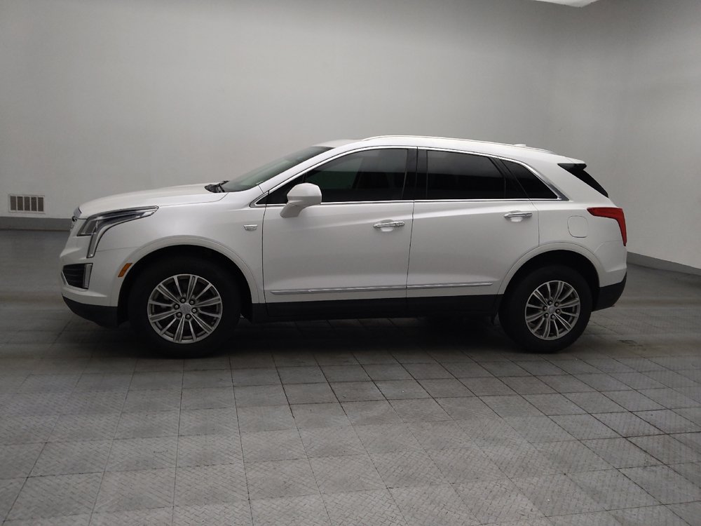 Used 2018 Cadillac XT5 Luxury w/ Driver Awareness Package FWD image 2