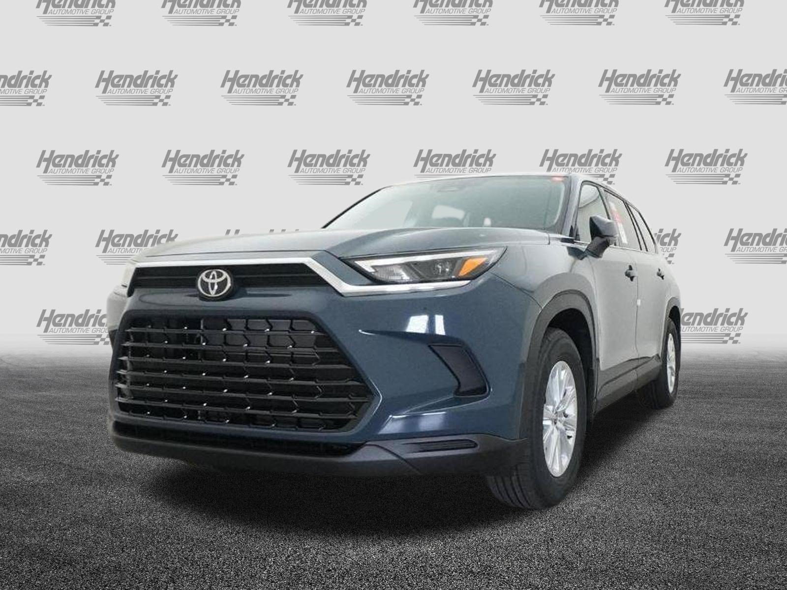 Used 2026 Toyota Grand Highlander XLE FWD image 33