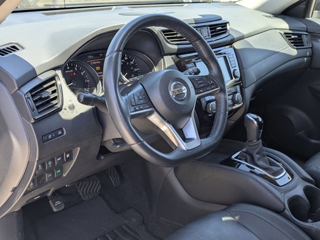 Used 2018 Nissan Rogue SL w/ Premium Package FWD image 10