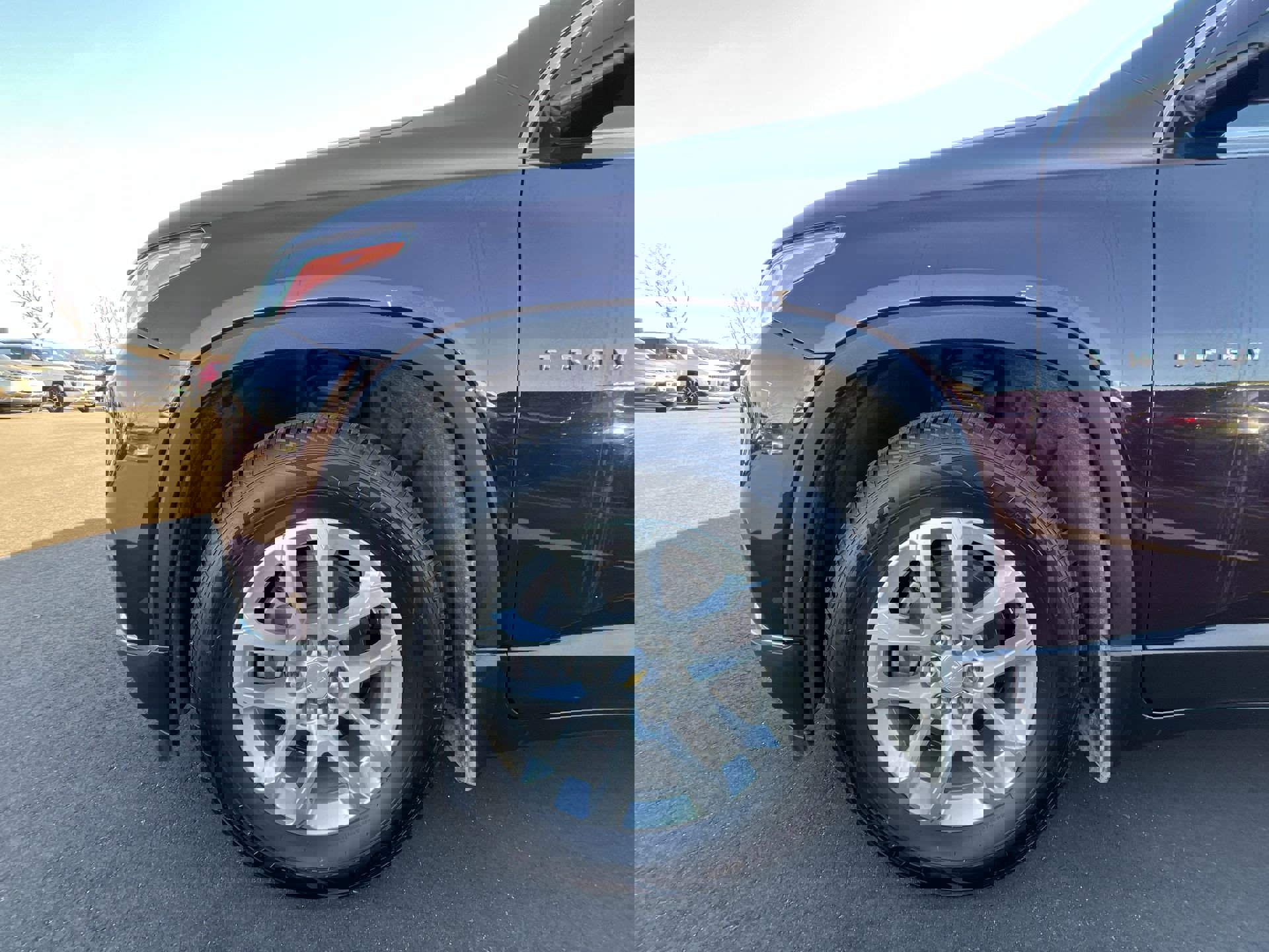 Used 2019 Chevrolet Traverse LT image 33