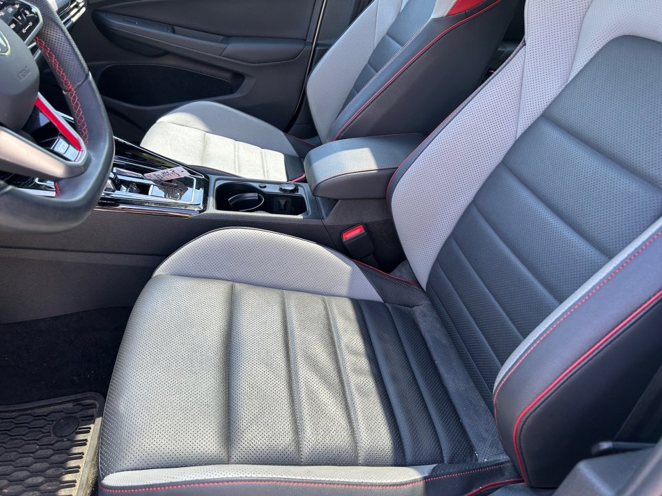 Used 2024 Volkswagen GTI SE w/ SE Leather Seats Package FWD image 9