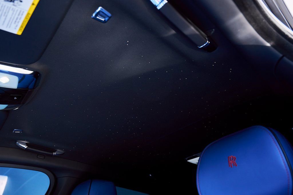 Used 2021 Rolls-Royce Cullinan Black Badge image 54