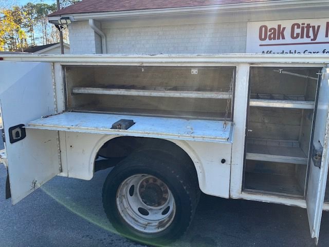 Used 2016 Ford F550 4x4 Crew Cab Super Duty image 14