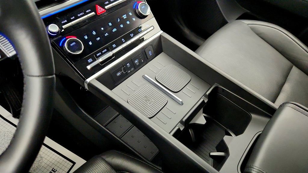 Used 2024 Hyundai Santa Fe Limited image 15