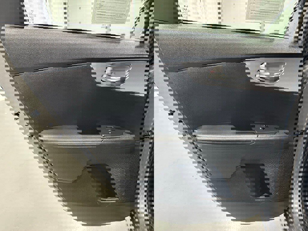 Used 2024 Kia Forte LXS image 37