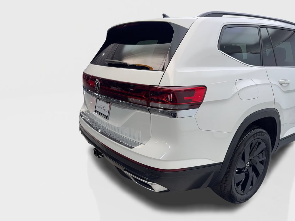 Used 2025 Volkswagen Atlas SE FWD image 19