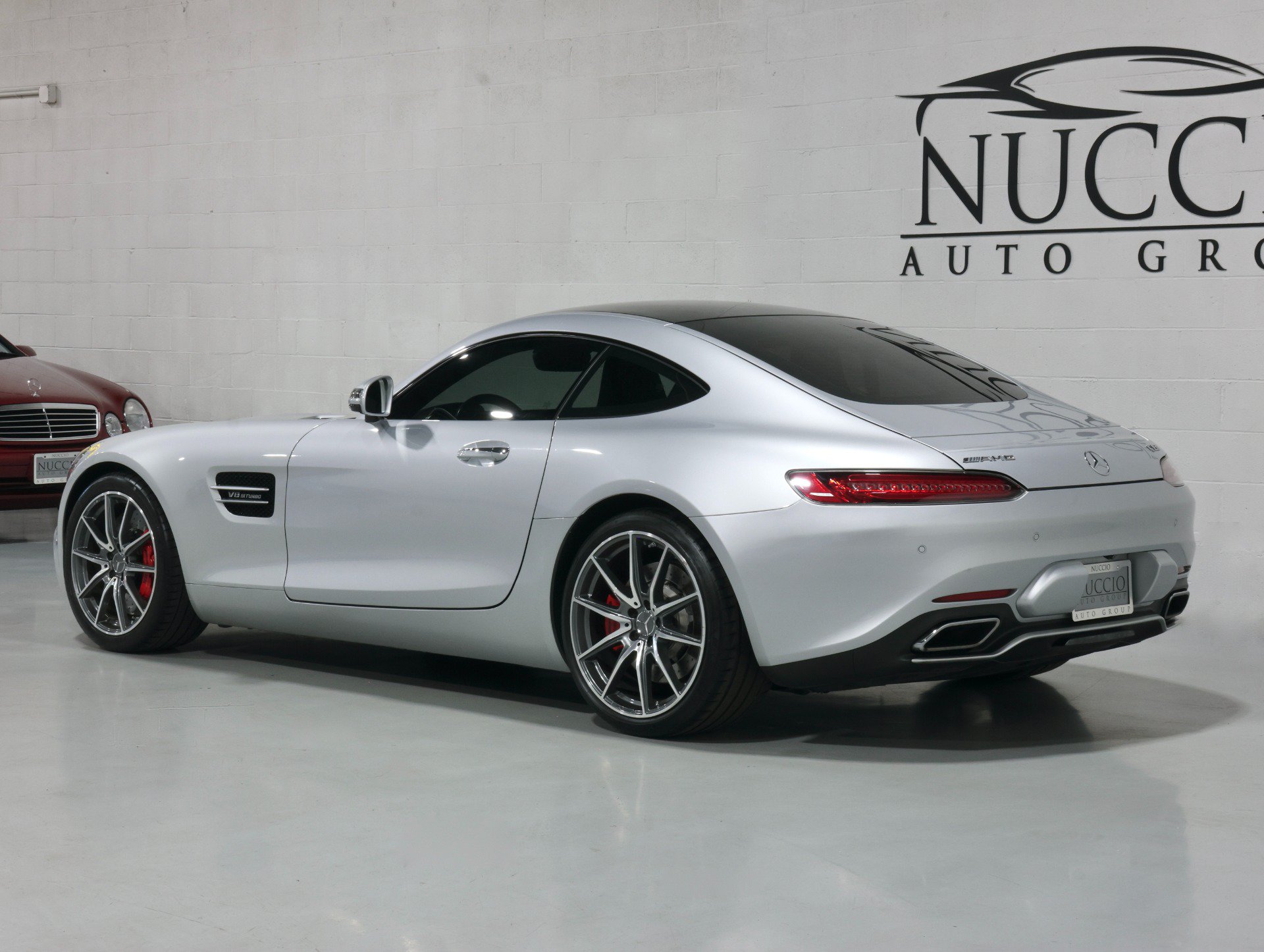 Used 2016 Mercedes-Benz AMG GT S image 8