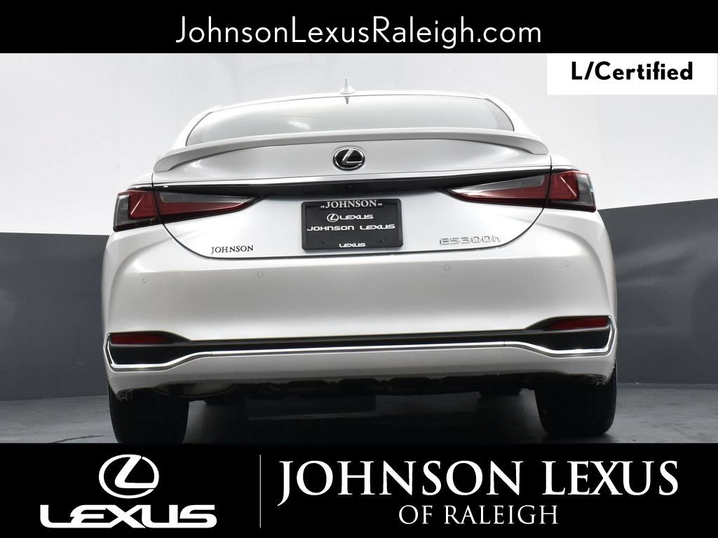 Certified 2025 Lexus ES 300h Ultra Luxury FWD image 19