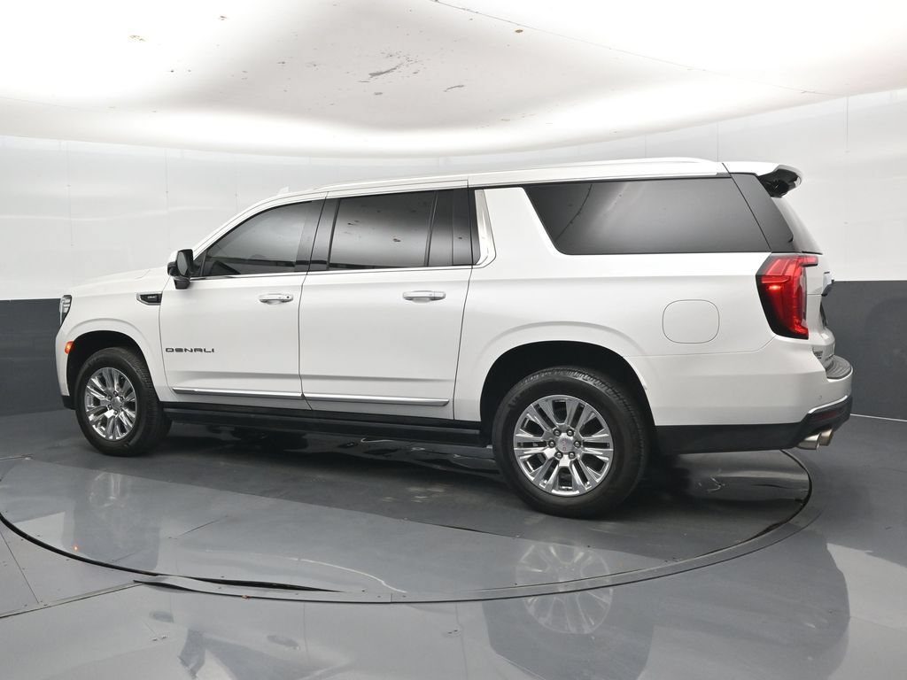 Used 2022 GMC Yukon XL Denali AWD/4WD image 37