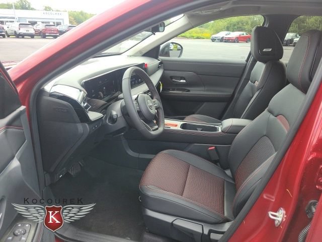 New 2027 Nissan Kicks SR w/ SR Premium Package AWD/4WD image 10