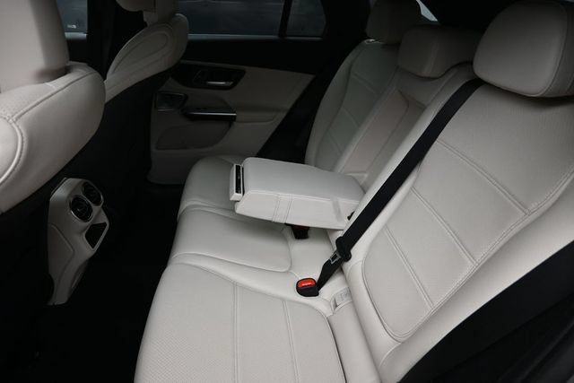 Used 2023 Mercedes-Benz GLC 300 4MATIC image 20