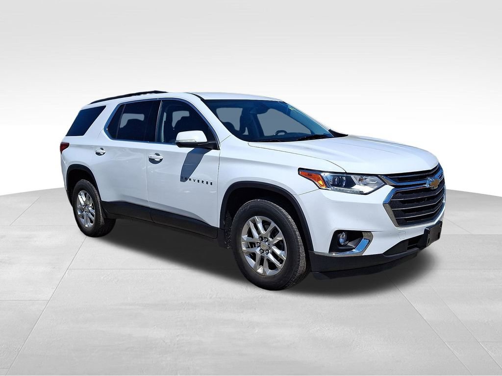 Used 2021 Chevrolet Traverse LT