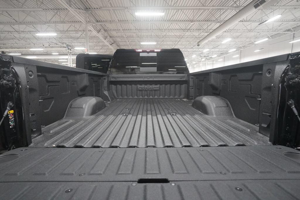 Used 2026 GMC Sierra 3500 Denali AWD/4WD image 10