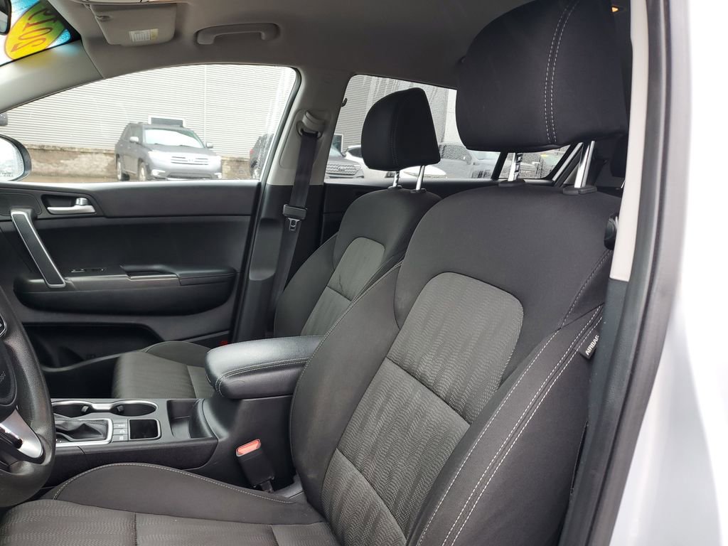 Used 2019 Kia Sportage LX image 13