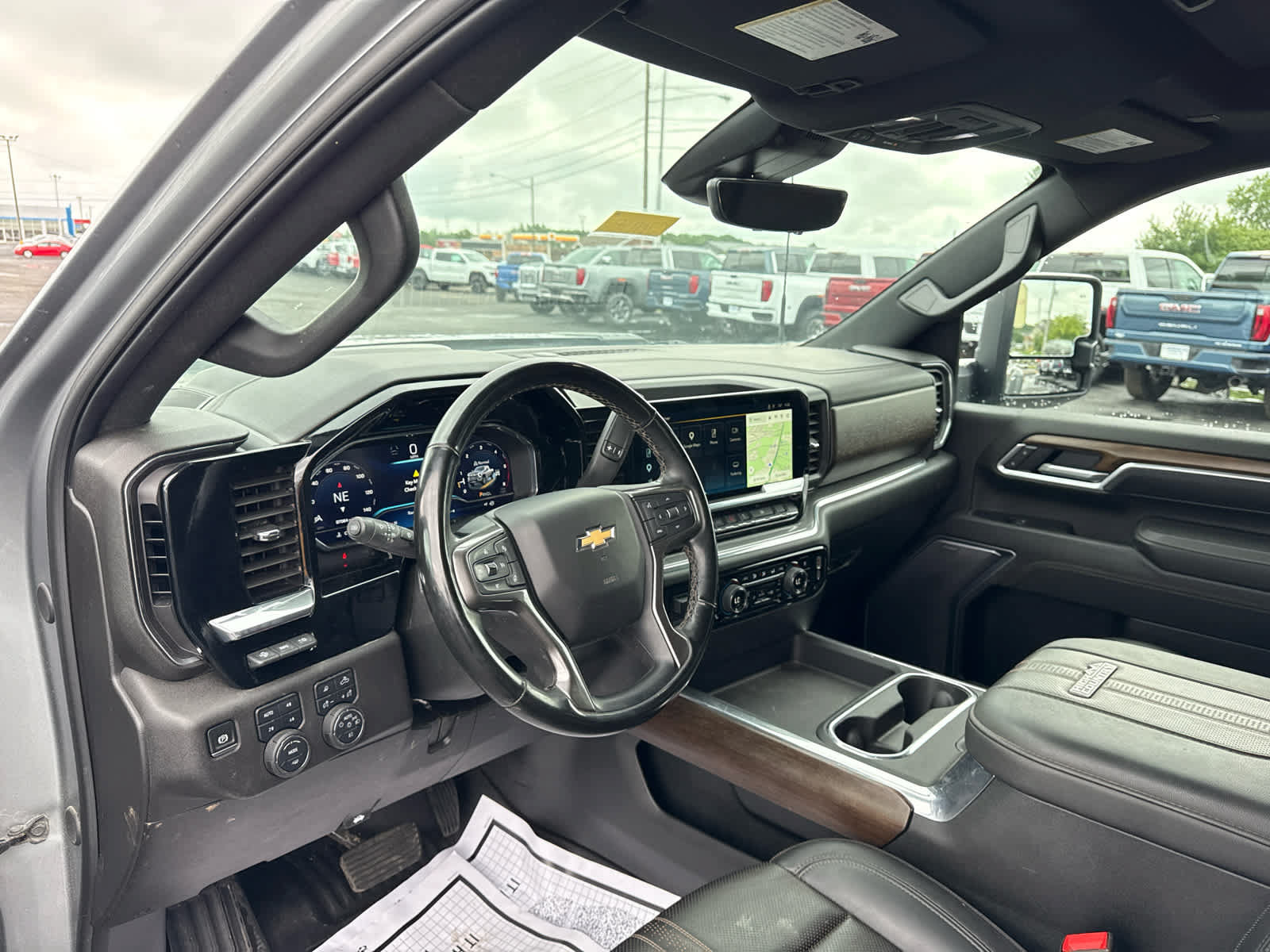 Certified 2025 Chevrolet Silverado 3500 High Country w/ Technology Package AWD/4WD image 13