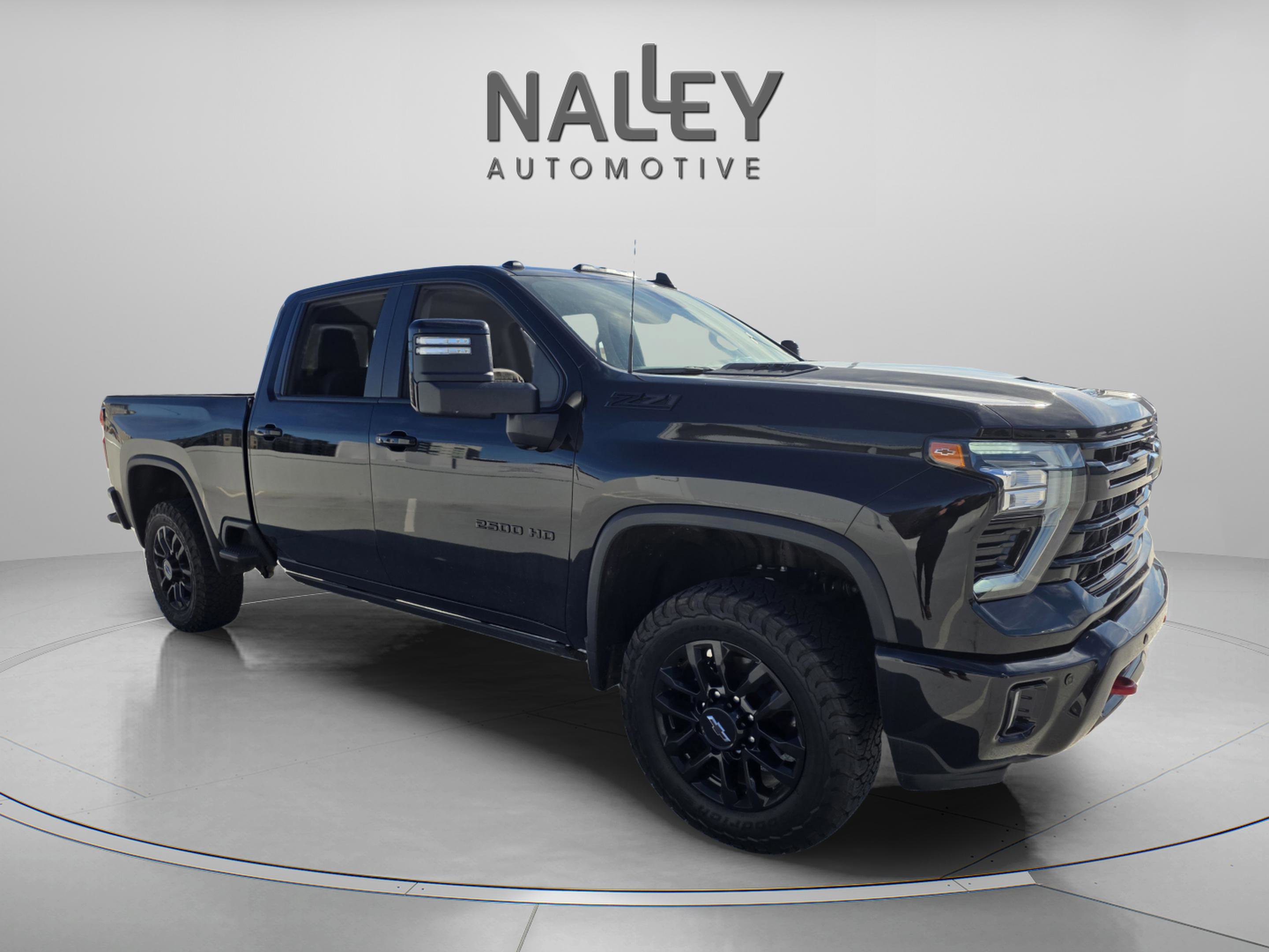 Used 2025 Chevrolet Silverado 2500 LT w/ Trail Boss Package image 7