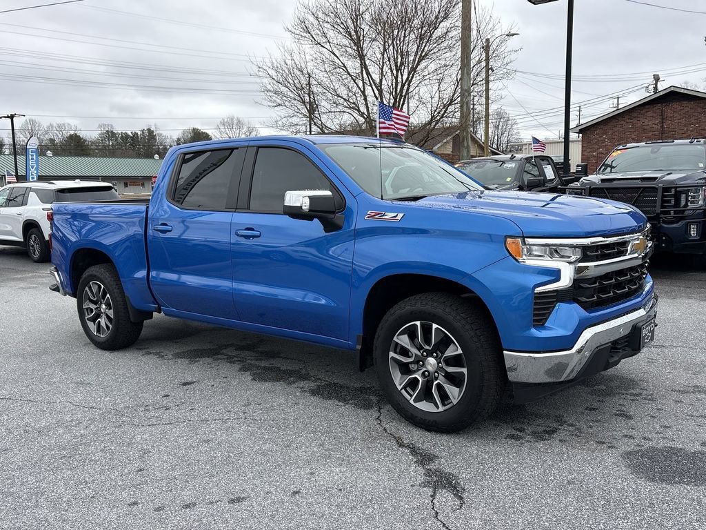 New 2025 Chevrolet Silverado 1500 LT image 2