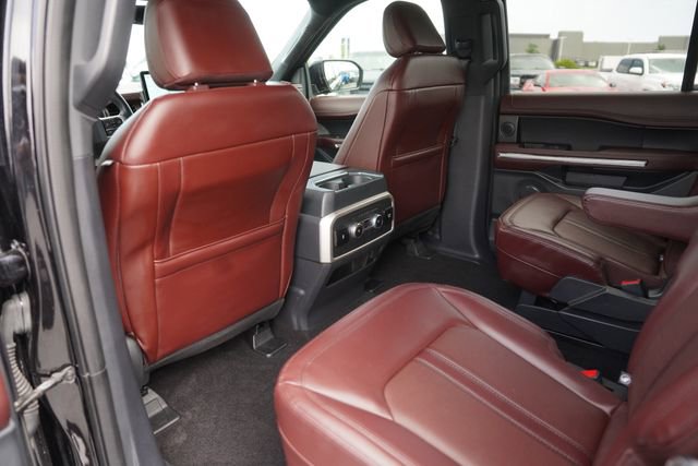 Used 2022 Ford Expedition Limited RWD image 12