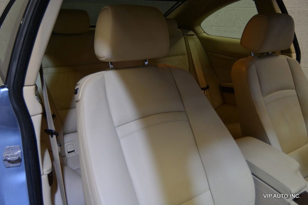 Used 2013 BMW 328i Coupe image 12